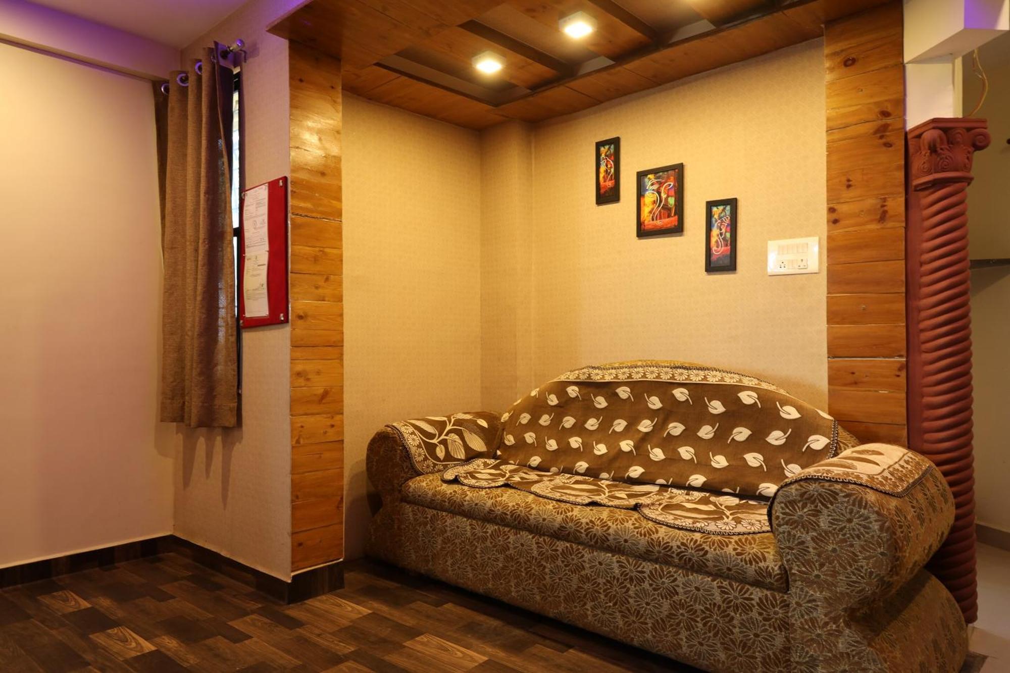 Hotel O Prithvi Inn Nagpur Bagian luar foto
